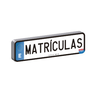 Matrículas Juego de cálculo y vocabulario